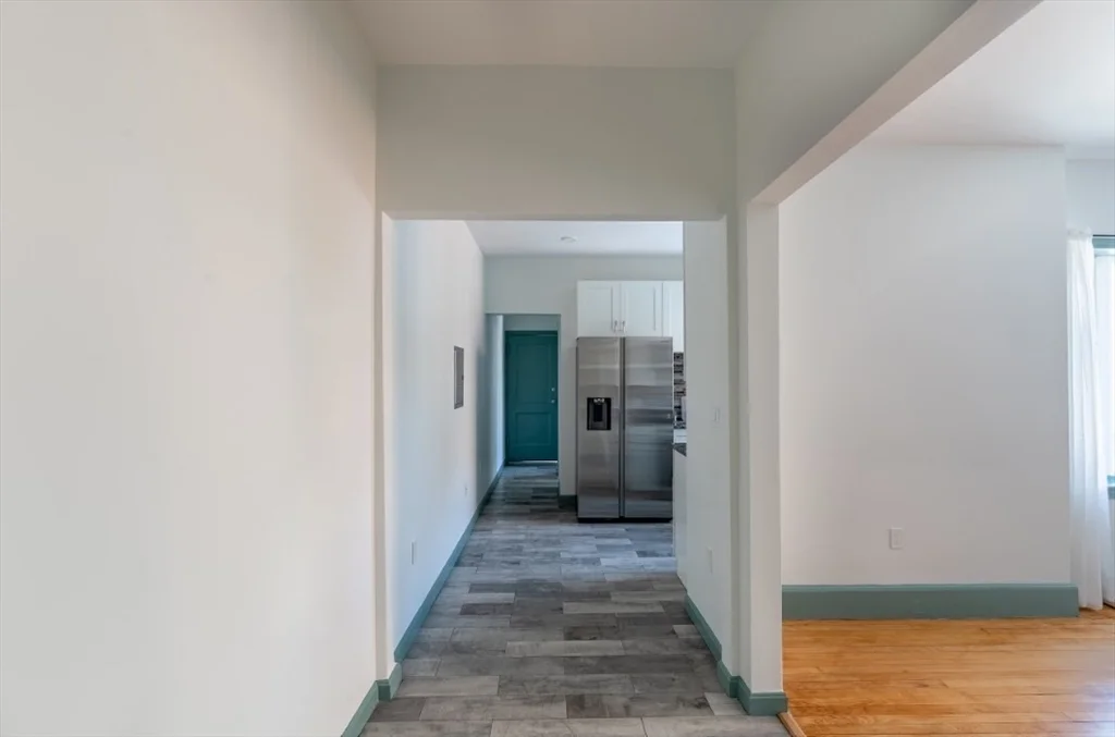 1 bed, 1 bath apartment for rent at 100 Washington St Unit 6, Brighton — photo 5 of 17