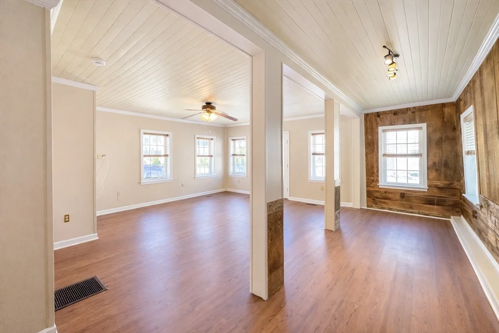 1 bed, 1 bath apartment for rent at 100 Water St Unit 0, Newburyport — photo 7 of 26