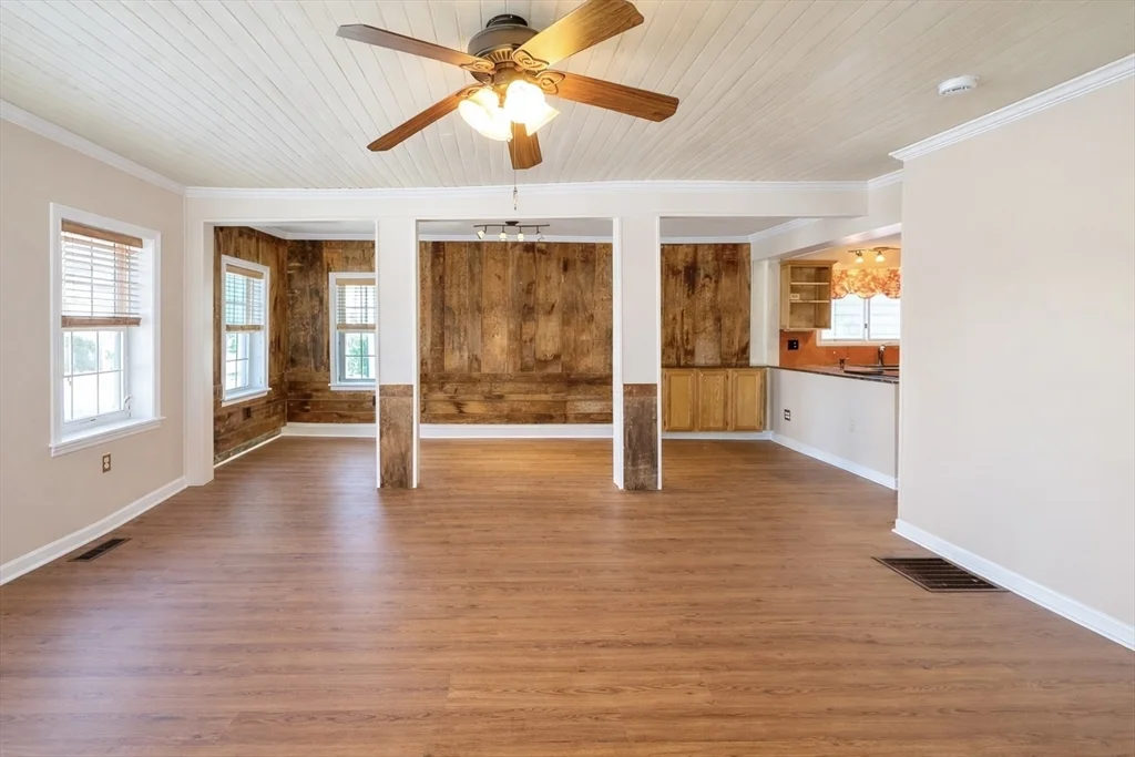 1 bed, 1 bath apartment for rent at 100 Water St Unit 0, Newburyport — photo 5 of 26