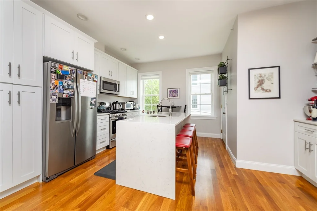 2 bed, 2 bath apartment for rent at 100 Webster St Unit 1, East Boston — photo 3 of 13