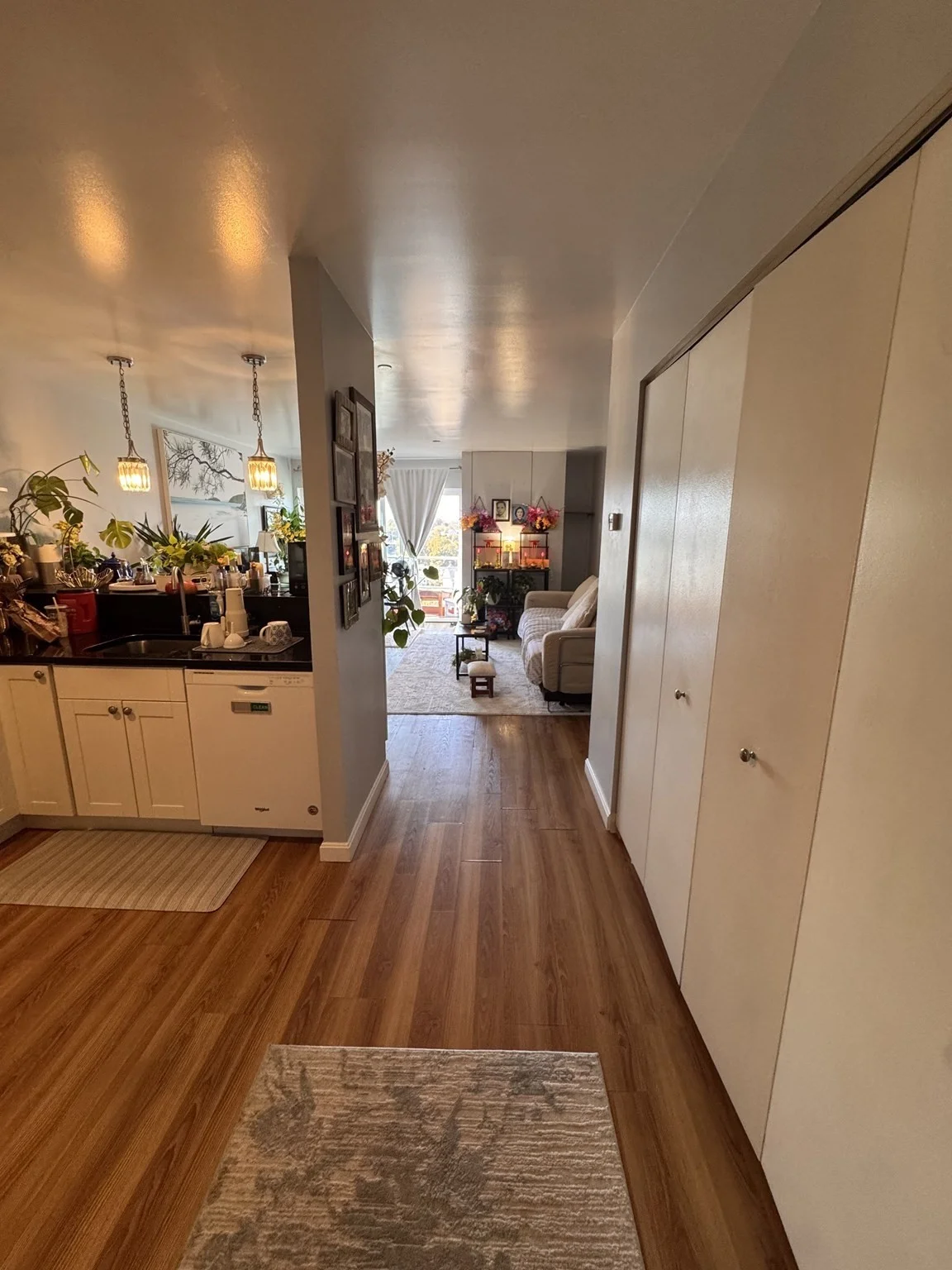 2 bed, 1 bath apartment for rent at 100 West Squantum Unit 718, North Quincy — photo 2 of 30