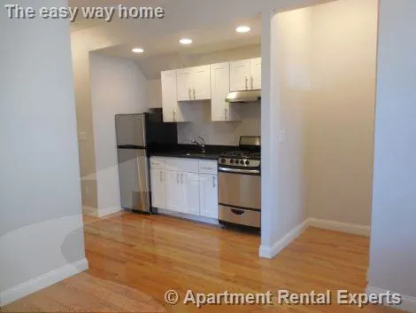 2 bed, 1 bath apartment for rent at 100 Willow St Unit 1, Inman Square — photo 1 of 7