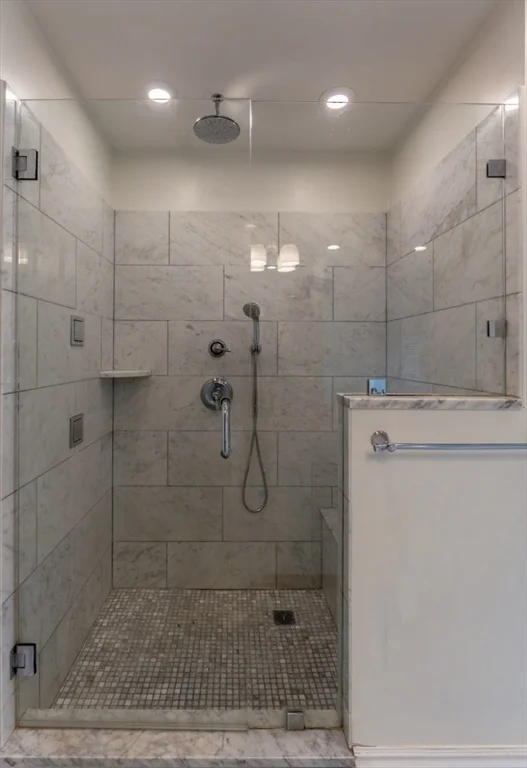 4 bed, 2 bath apartment for rent at 1000 South St, Roslindale — photo 21 of 22