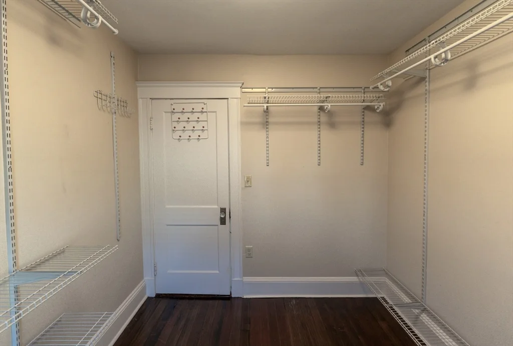 4 bed, 2 bath apartment for rent at 1000 South St, Roslindale — photo 18 of 22