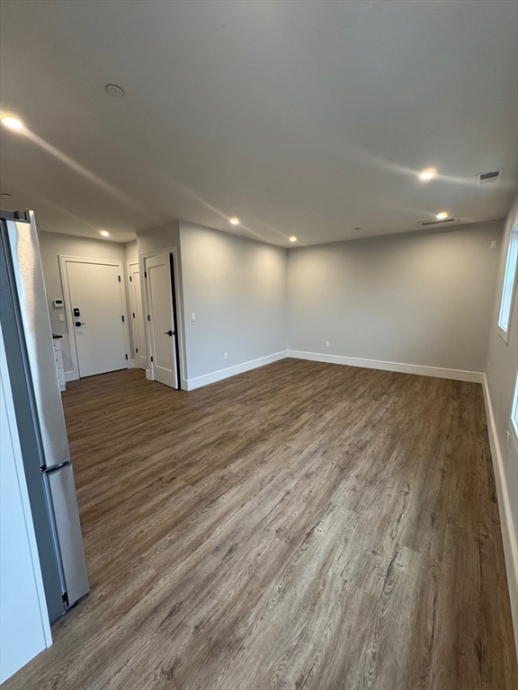 1 bed, 1 bath apartment for rent at 1000 Washington St Unit 317, Dedham — photo 9 of 17