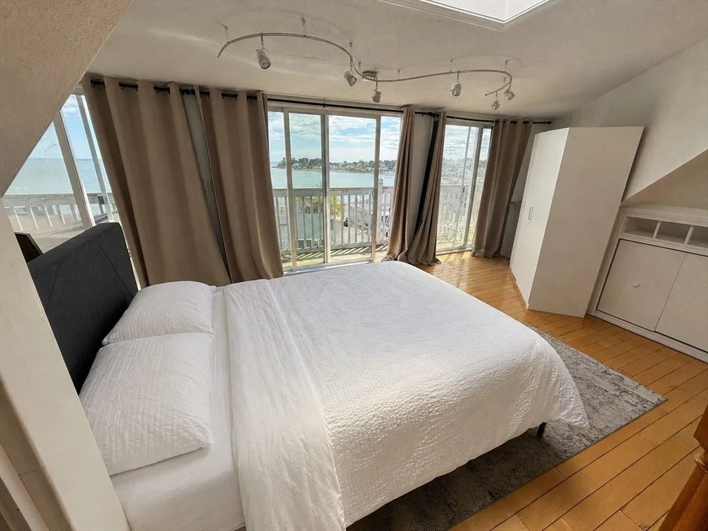 3 bed, 2 bath apartment for rent at 1000 Winthrop Ave Unit 3, Revere — photo 11 of 13