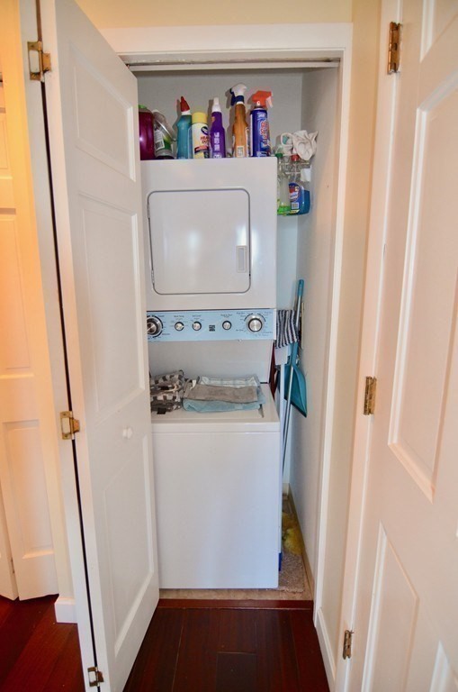 2 bed, 1 bath apartment for rent at 1001 Marina Dr Unit 311, Marina Bay — photo 13 of 42