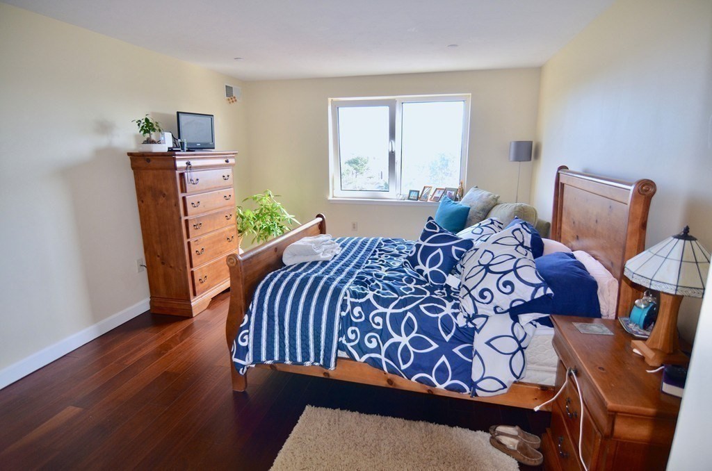 2 bed, 1 bath apartment for rent at 1001 Marina Dr Unit 311, Marina Bay — photo 15 of 42
