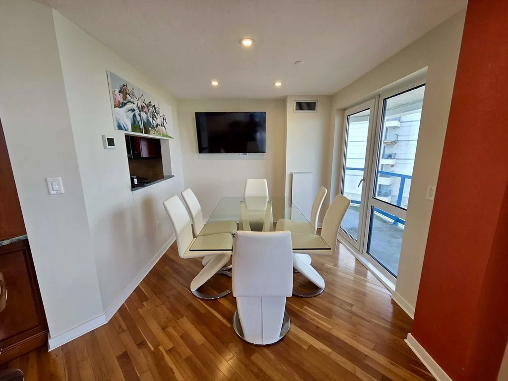 2 bed, 2 bath apartment for rent at 1001 Marina Unit 301, Marina Bay — photo 27 of 42