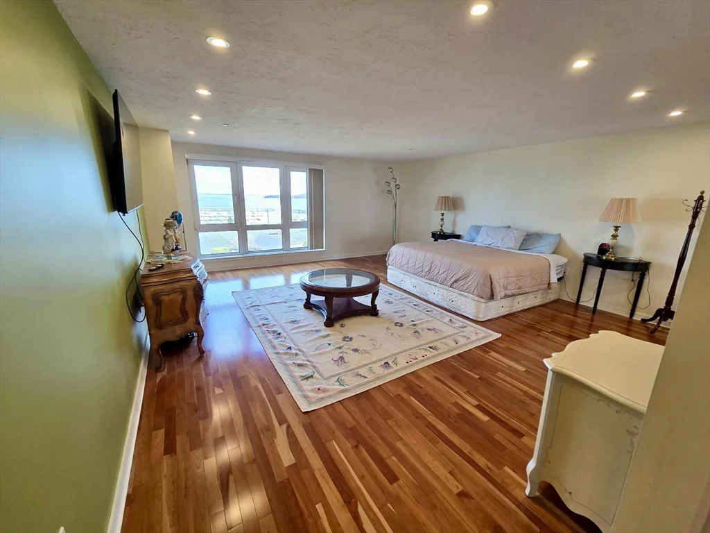 2 bed, 2 bath apartment for rent at 1001 Marina Unit 301, Marina Bay — photo 23 of 42