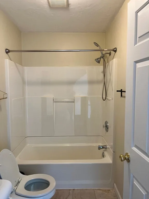 2 bed, 2 bath apartment for rent at 1004 North Unit 5, Brockton — photo 13 of 13