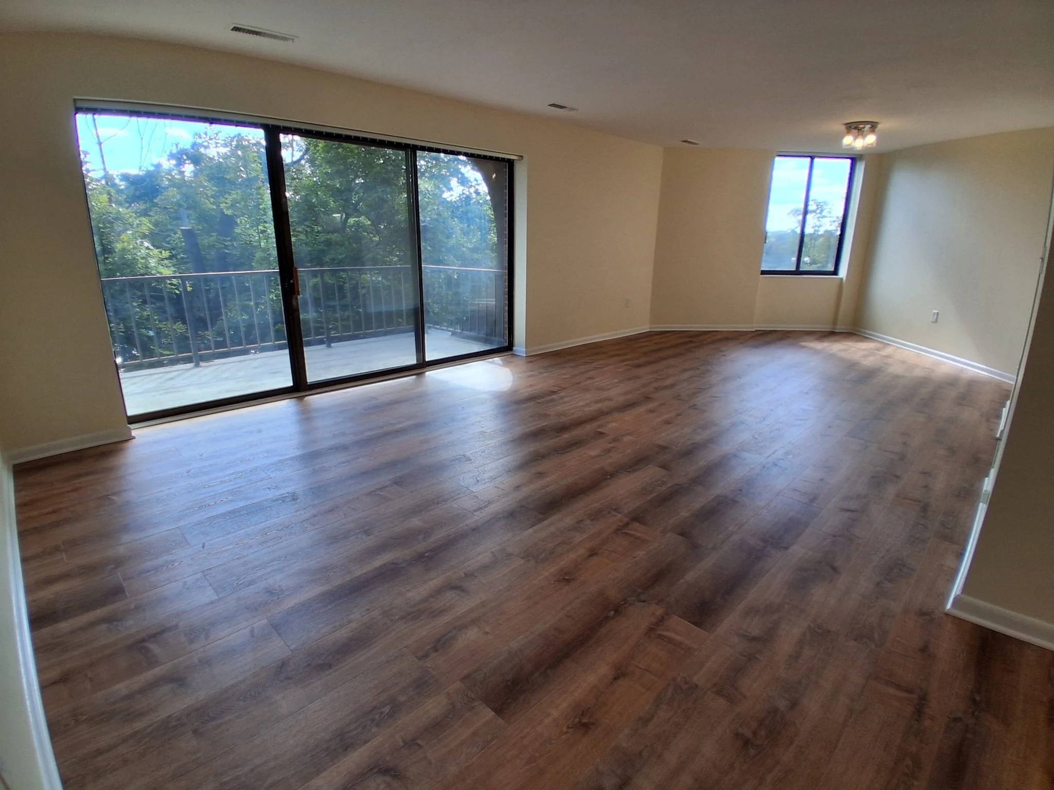 2 bed, 2 bath apartment for rent at 1004 Paradise Rd Unit 2M, Swampscott — photo 8 of 23