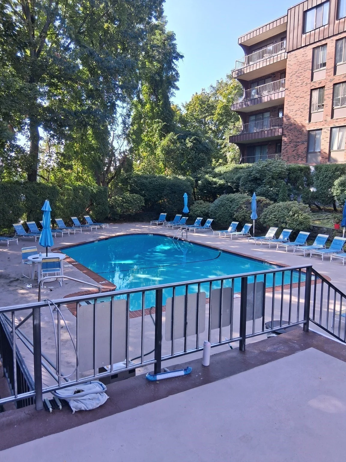 2 bed, 2 bath apartment for rent at 1004 Paradise Rd Unit 2M, Swampscott — photo 19 of 23
