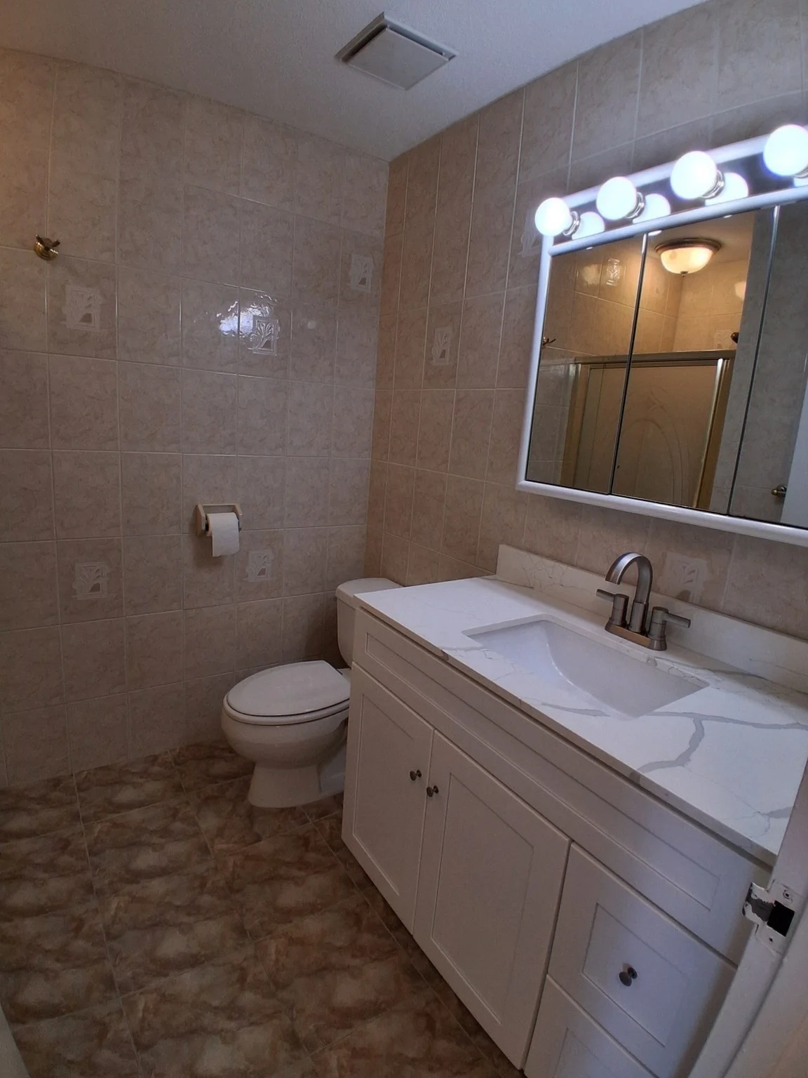 2 bed, 2 bath apartment for rent at 1004 Paradise Rd Unit 2M, Swampscott — photo 13 of 23