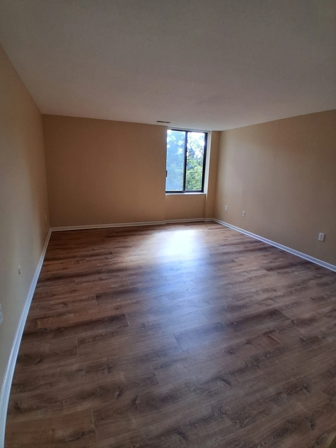 2 bed, 2 bath apartment for rent at 1004 Paradise Rd Unit 2M, Swampscott — photo 15 of 23