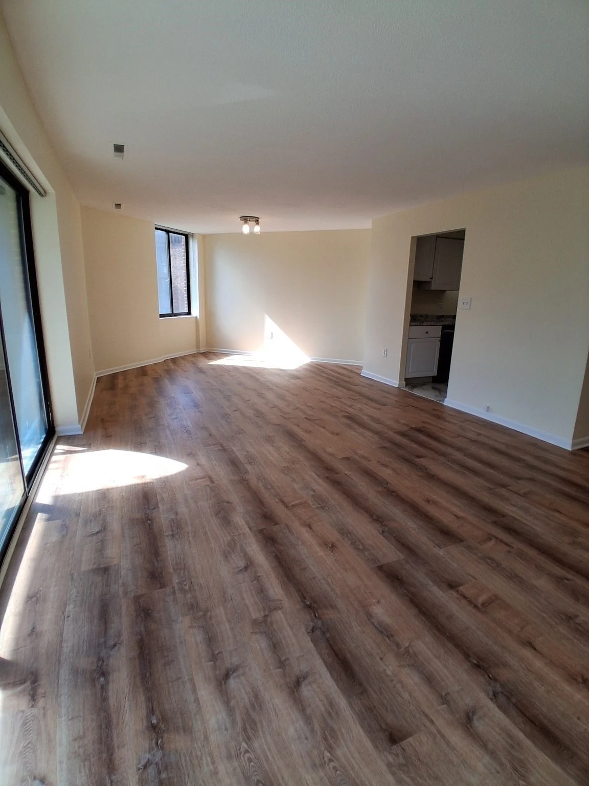 2 bed, 2 bath apartment for rent at 1004 Paradise Rd Unit 2M, Swampscott — photo 10 of 23
