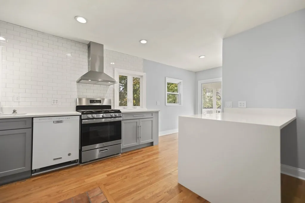 4 bed, 2 bath apartment for rent at 1004 South St Unit 2, Roslindale — photo 2 of 32
