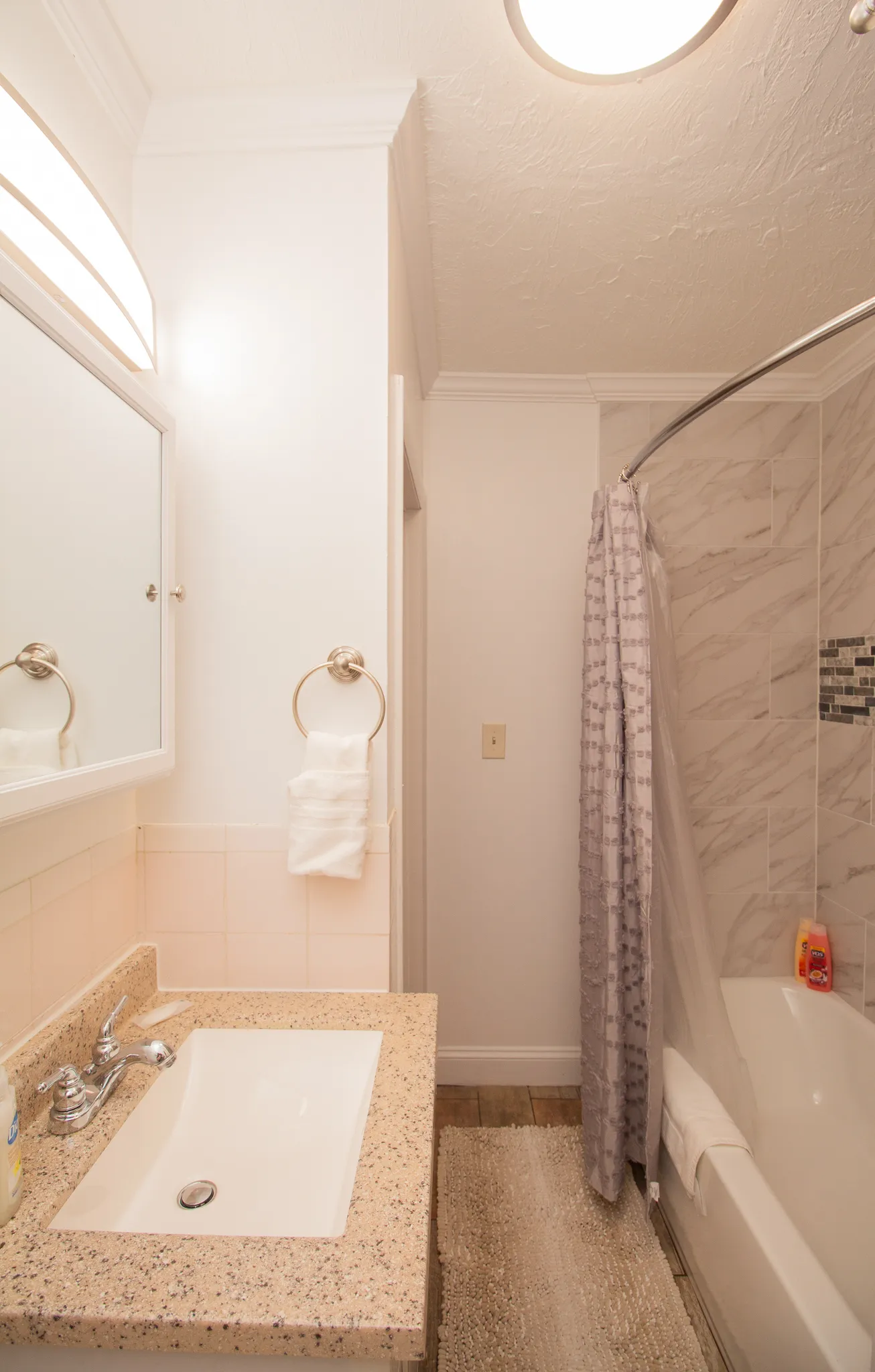 2 bed, 1 bath apartment for rent at 1004 Tremont St Unit 1, Roxbury — photo 26 of 27