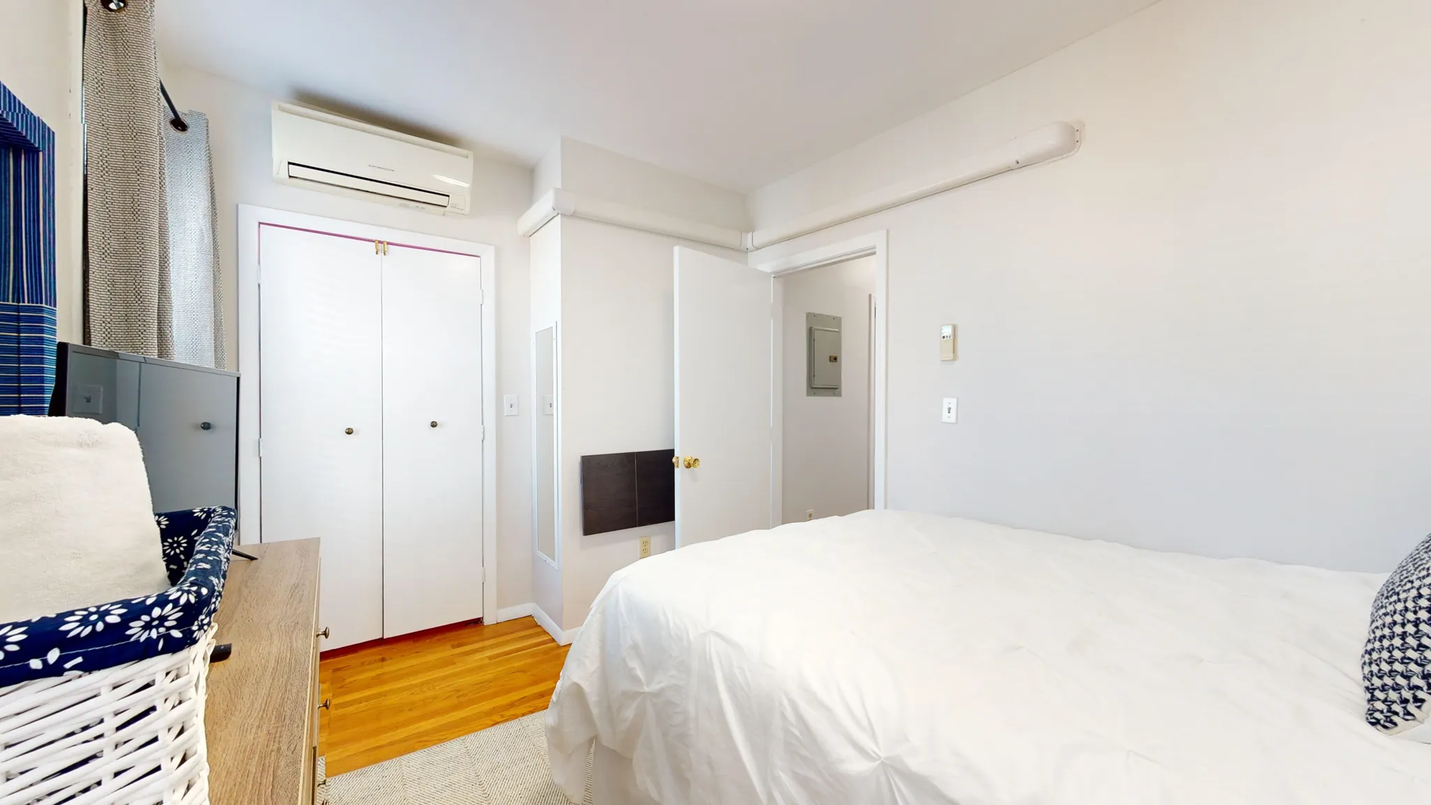 2 bed, 1 bath apartment for rent at 1004 Tremont St Unit 2, Roxbury — photo 26 of 31