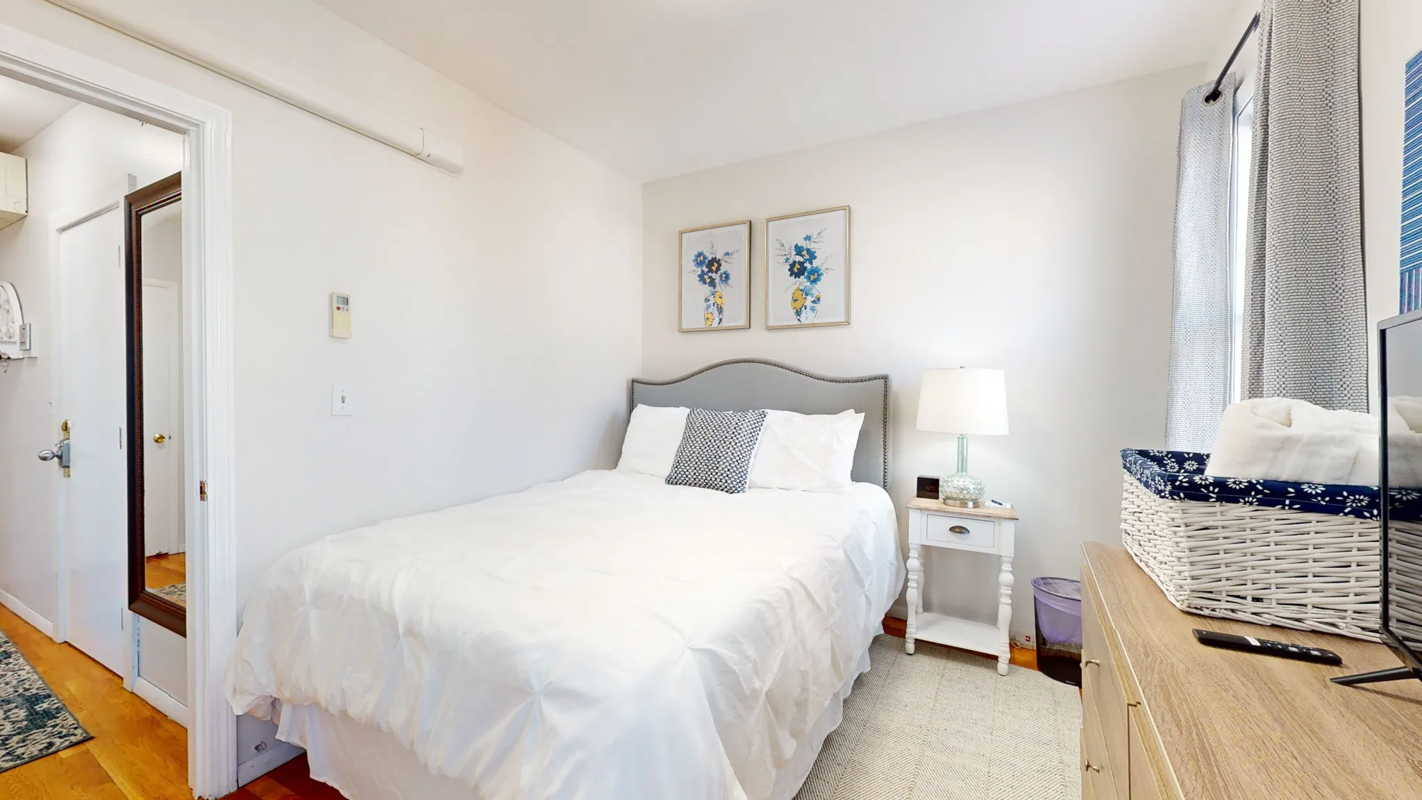 2 bed, 1 bath apartment for rent at 1004 Tremont St Unit 2, Roxbury — photo 19 of 31