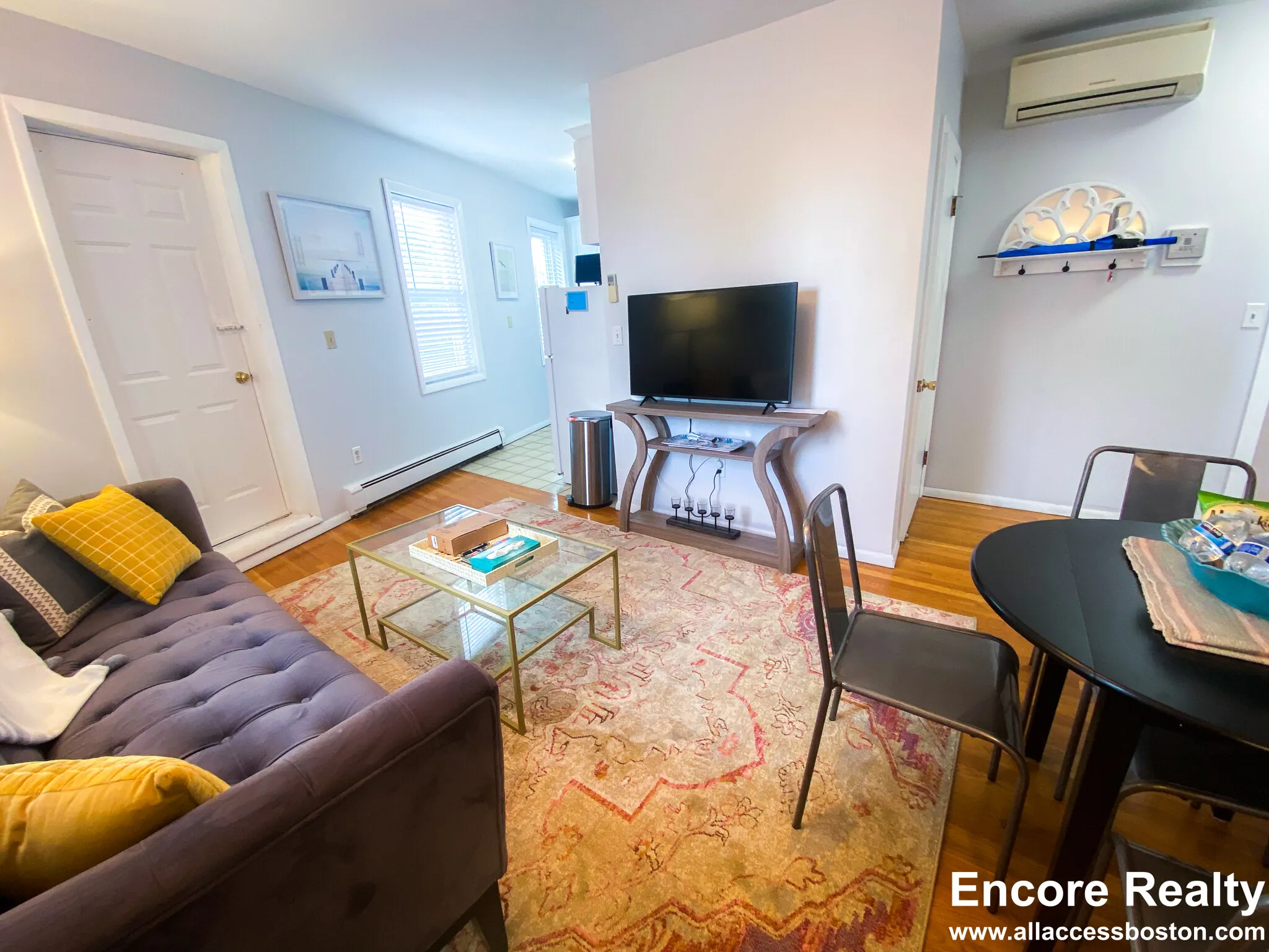 2 bed, 1 bath apartment for rent at 1004 Tremont St Unit 2, Roxbury — photo 2 of 31