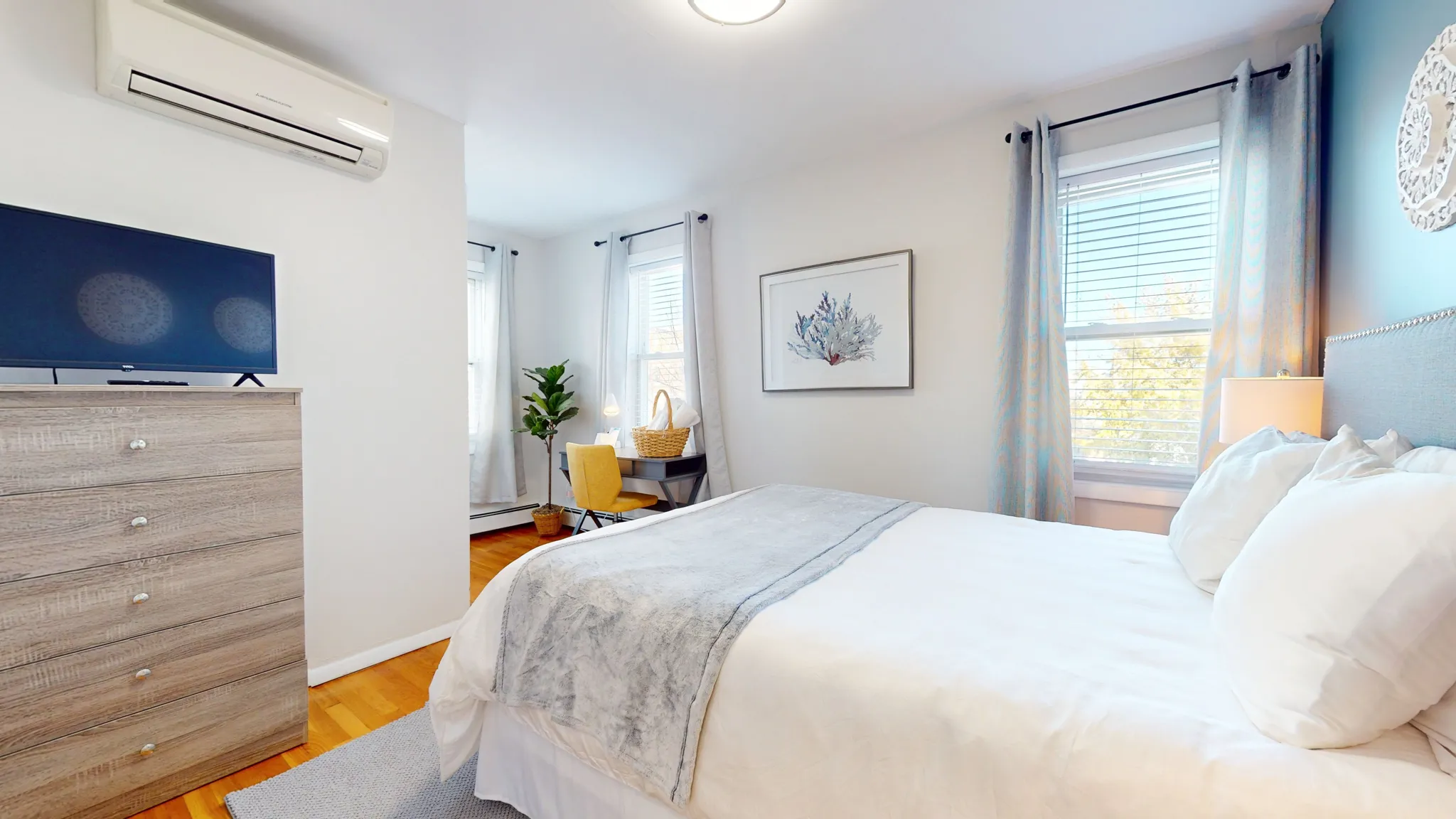 2 bed, 1 bath apartment for rent at 1004 Tremont St Unit 2, Roxbury — photo 27 of 31