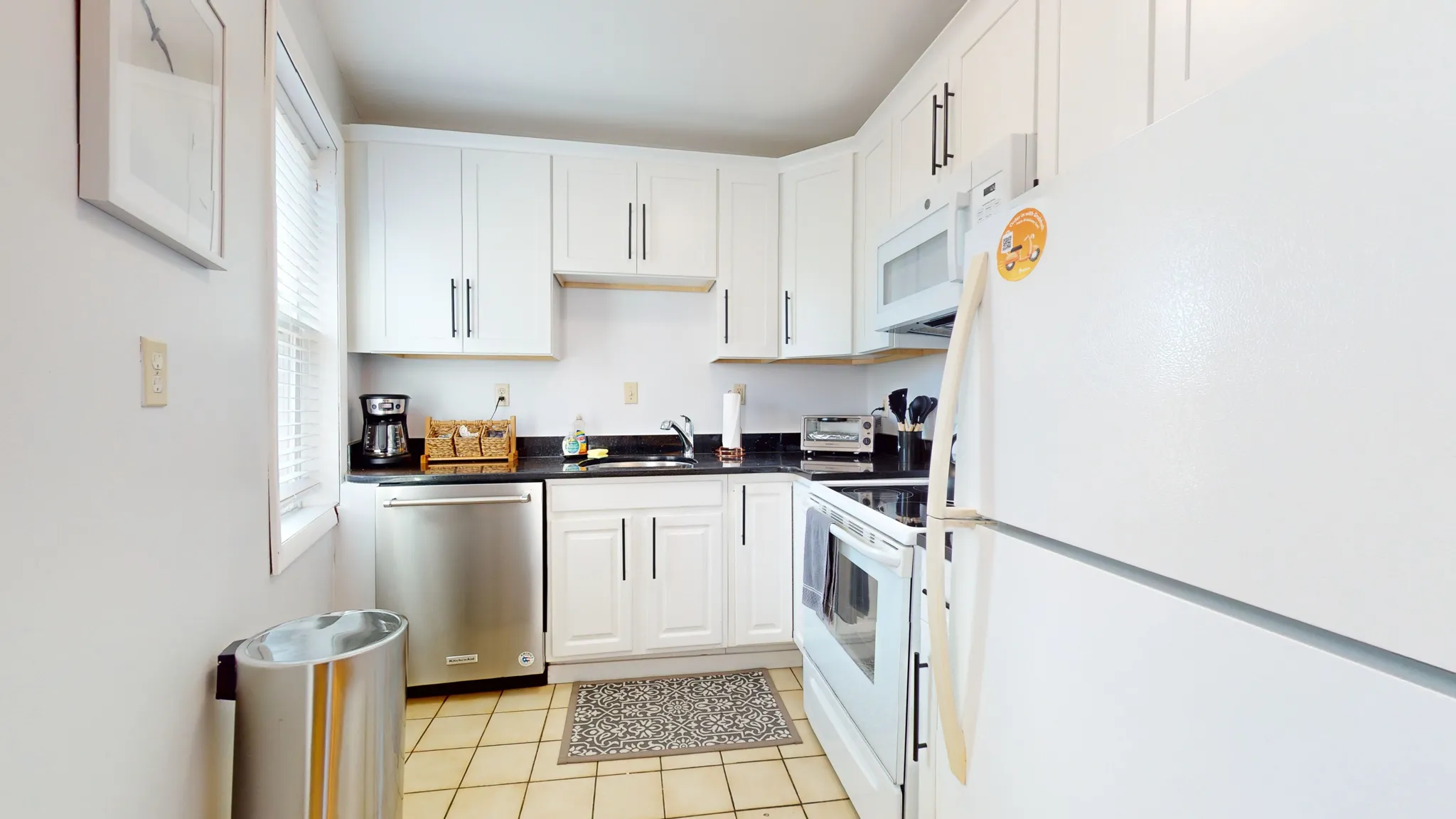 2 bed, 1 bath apartment for rent at 1004 Tremont St Unit 2, Roxbury — photo 24 of 31