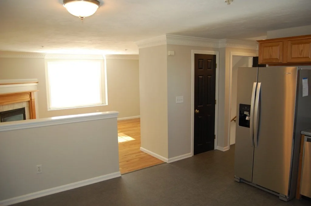 2 bed, 1 bath apartment for rent at 1005 Middlesex Unit 4, Lowell — photo 11 of 26
