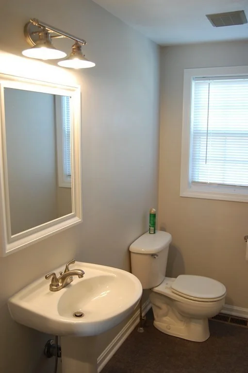 2 bed, 1 bath apartment for rent at 1005 Middlesex Unit 4, Lowell — photo 8 of 26