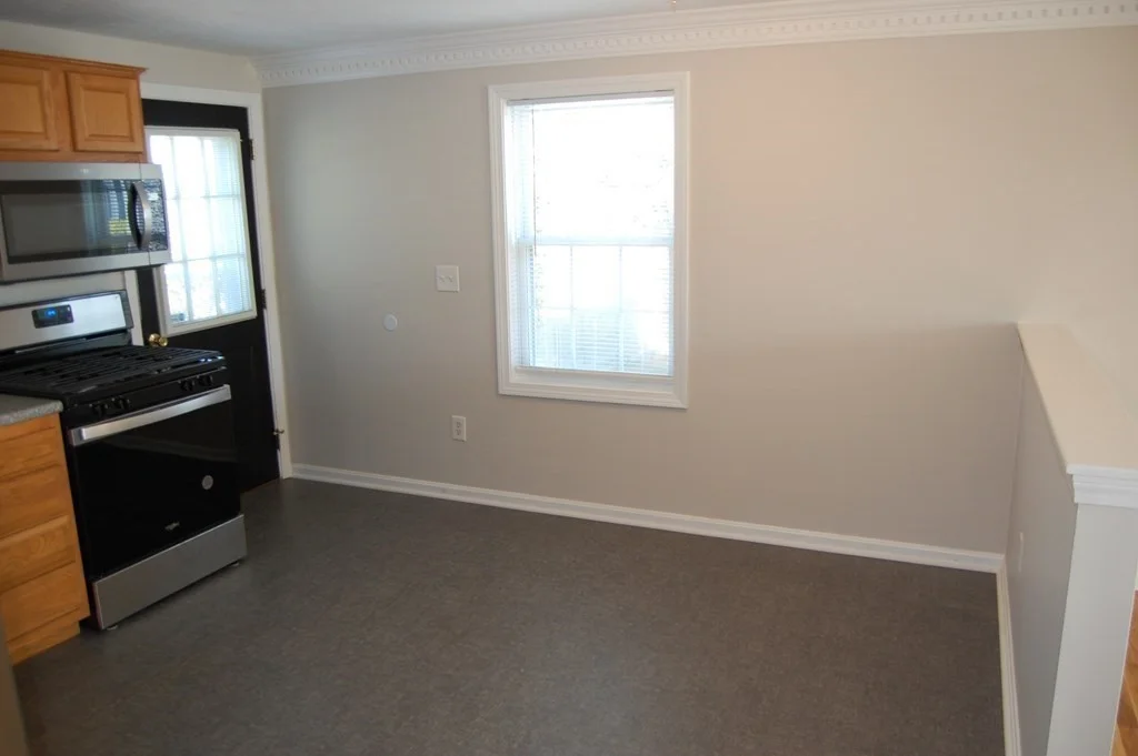 2 bed, 1 bath apartment for rent at 1005 Middlesex Unit 4, Lowell — photo 9 of 26