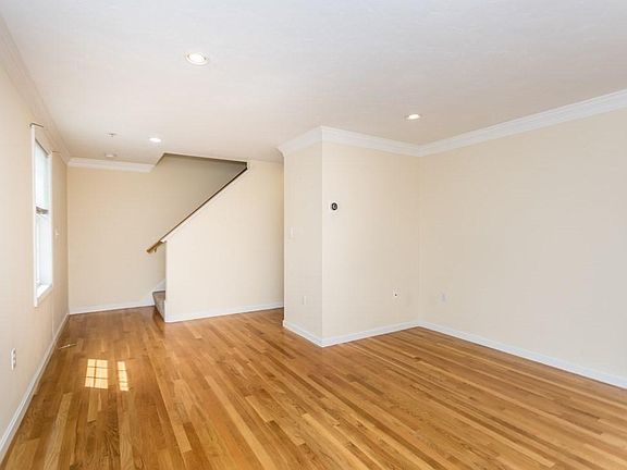 2 bed, 3 bath apartment for rent at 1005 Trapelo Rd Unit 4, North Waltham — photo 11 of 23