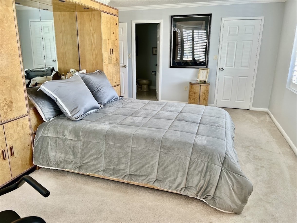2 bed, 2 bath apartment for rent at 1006 Paradise Rd Unit 1-N, Swampscott — photo 28 of 33