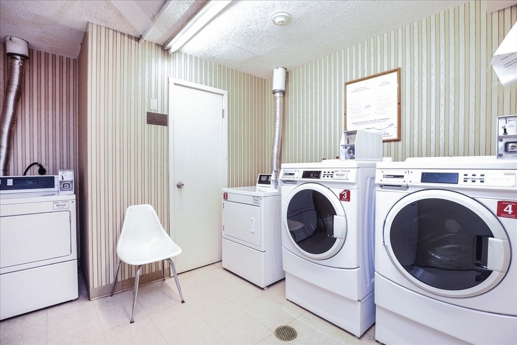 2 bed, 2 bath apartment for rent at 1006 Paradise Rd Unit 1-N, Swampscott — photo 10 of 33