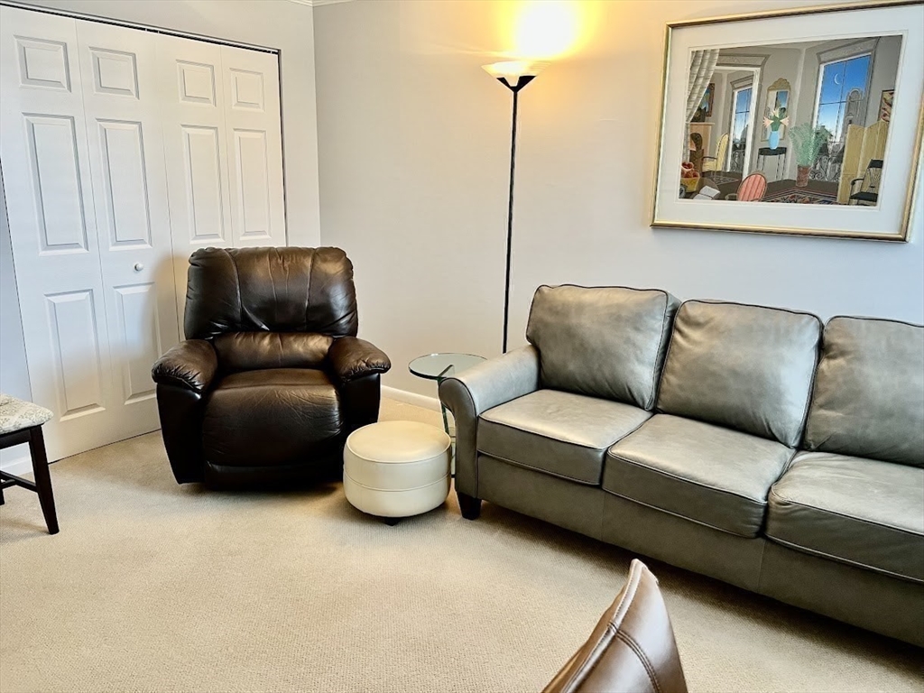 2 bed, 2 bath apartment for rent at 1006 Paradise Rd Unit 1-N, Swampscott — photo 24 of 33