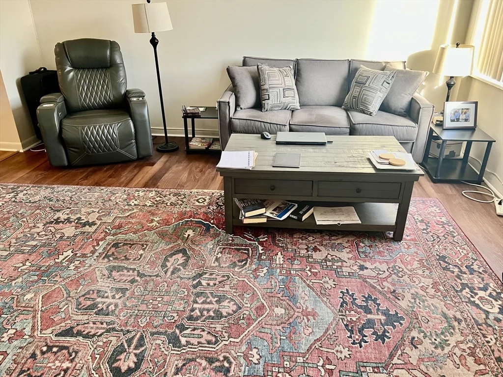 1 bed, 1 bath apartment for rent at 1006 Paradise Rd Unit 2-A, Swampscott — photo 21 of 33
