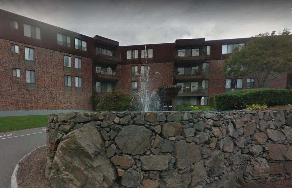 1 bed, 1 bath apartment for rent at 1006 Paradise Rd Unit 2L, Swampscott