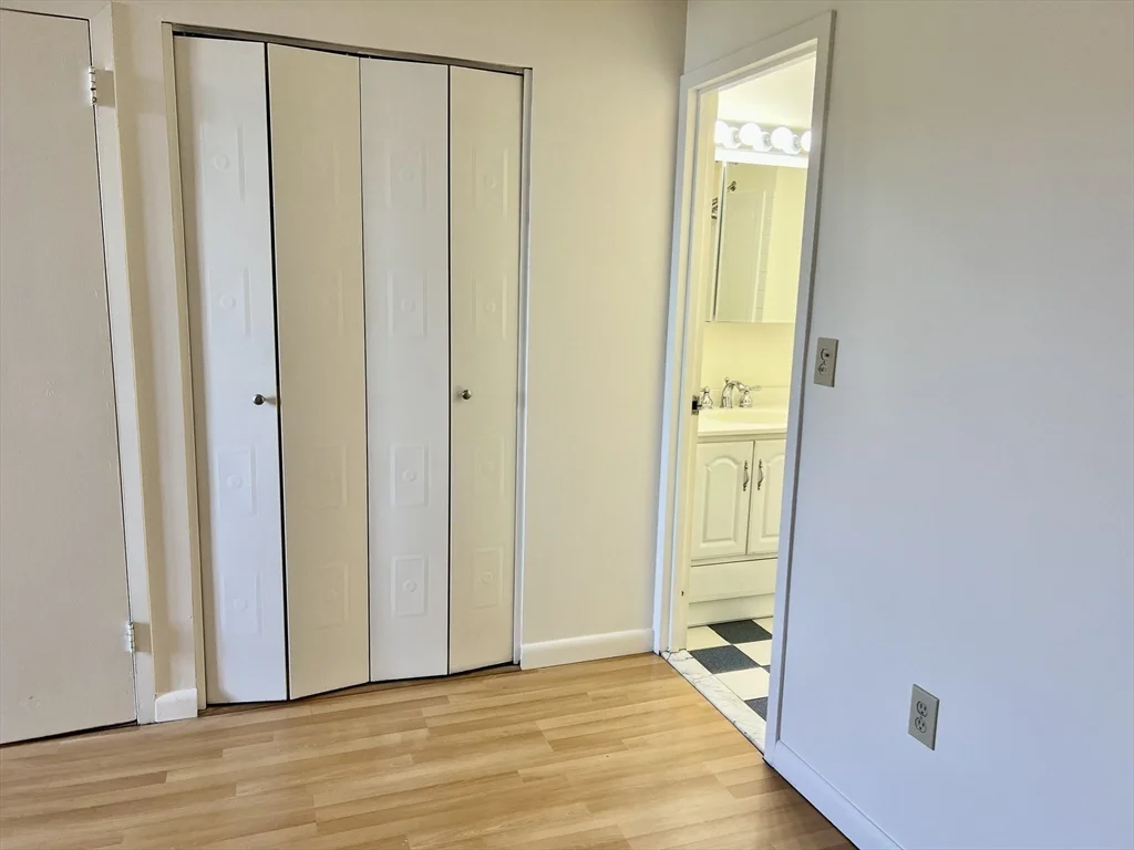 2 bed, 2 bath apartment for rent at 1006 Paradise Rd Unit 2P, Swampscott — photo 33 of 35