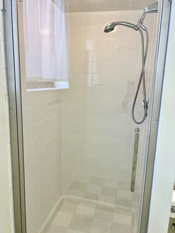 2 bed, 2 bath apartment for rent at 1006 Paradise Rd Unit 2P, Swampscott — photo 24 of 35