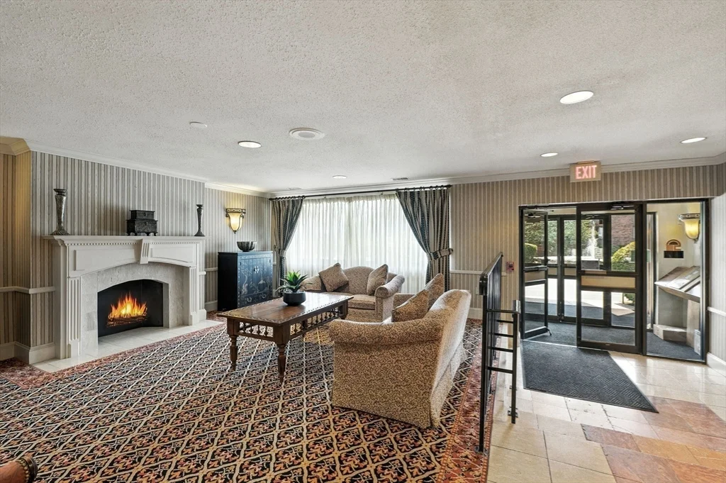 2 bed, 2 bath apartment for rent at 1006 Paradise Rd Unit 3R, Swampscott — photo 26 of 32