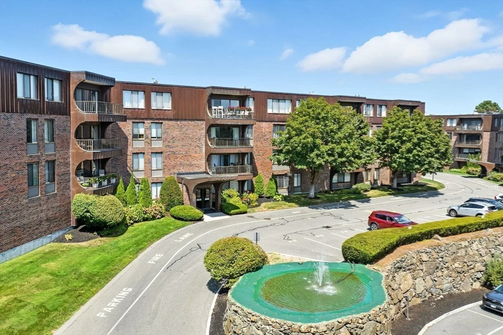 2 bed, 2 bath apartment for rent at 1006 Paradise Rd Unit 3R, Swampscott — photo 32 of 32