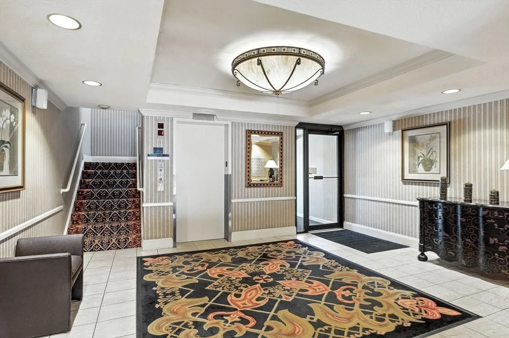 2 bed, 2 bath apartment for rent at 1006 Paradise Rd Unit 3R, Swampscott — photo 24 of 32