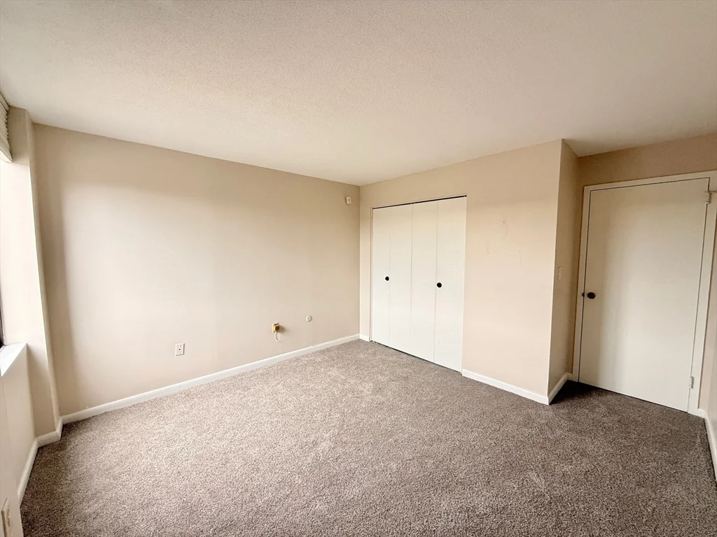 2 bed, 2 bath apartment for rent at 1006 Paradise Rd Unit N-3-R, Swampscott — photo 22 of 35