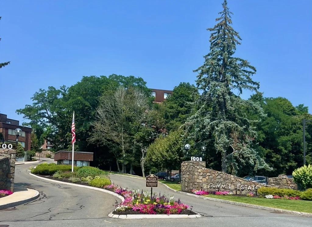 2 bed, 2 bath apartment for rent at 1006 Paradise Rd Unit N-3-R, Swampscott — photo 29 of 35