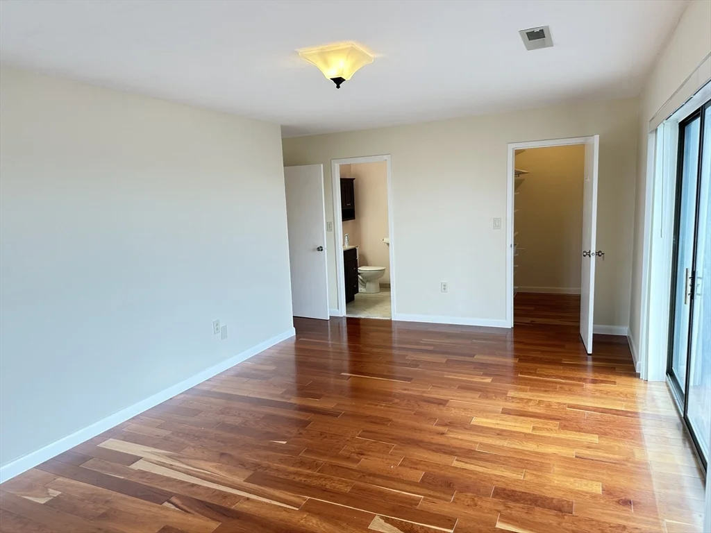 2 bed, 2 bath apartment for rent at 1006 Paradise Rd Unit PH-N, Swampscott — photo 14 of 35