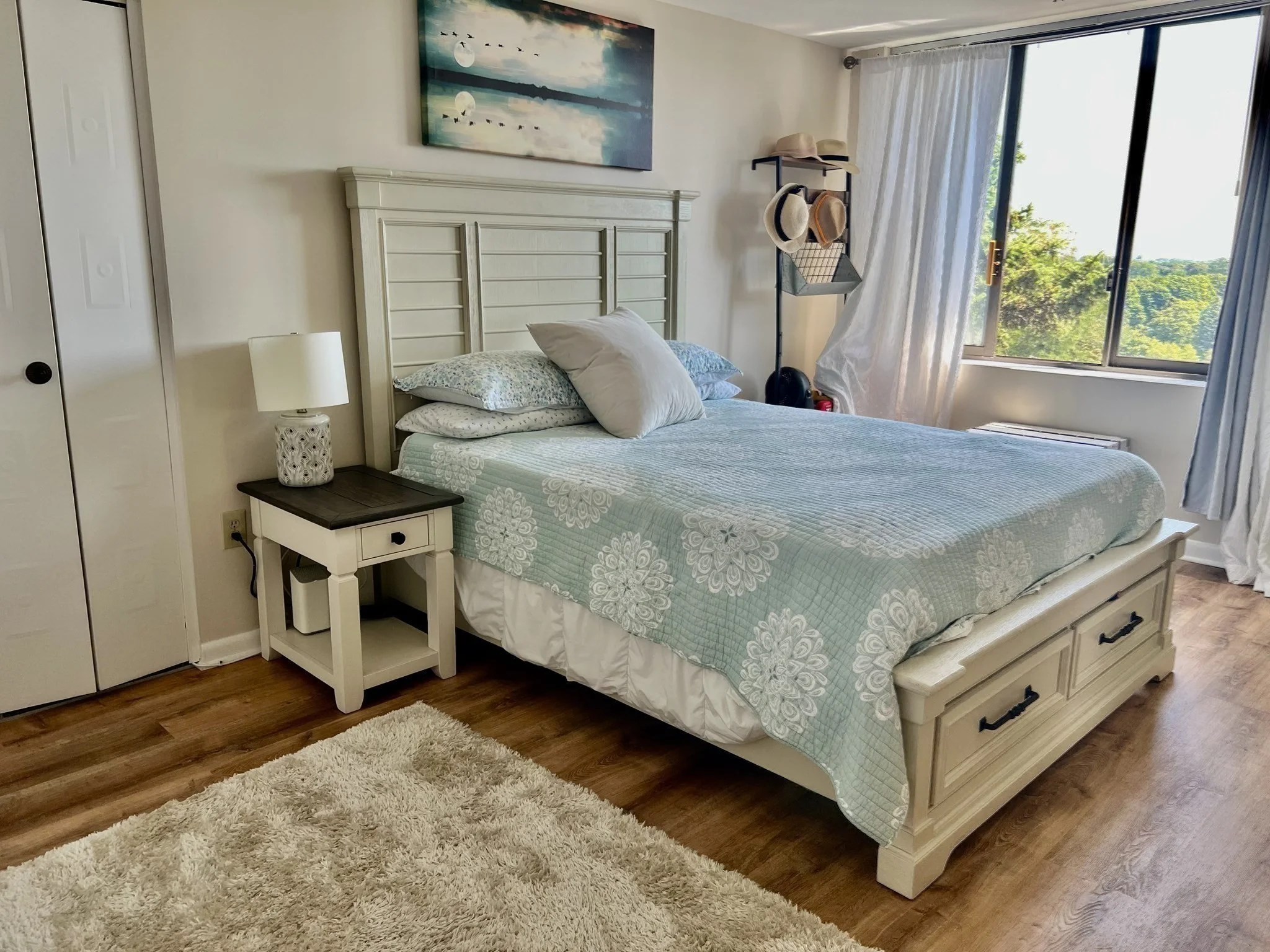 1 bed, 1 bath apartment for rent at 1008 Paradise Rd Unit PhL, Swampscott — photo 23 of 26