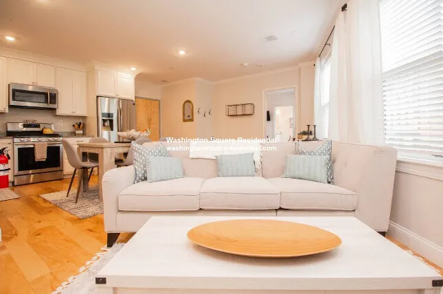 2 bed, 2 bath apartment for rent at 1008 Tremont St Unit 3, Roxbury — photo 7 of 27