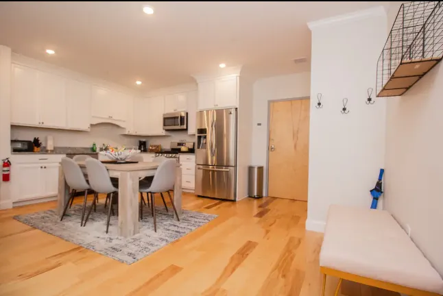 2 bed, 2 bath apartment for rent at 1008 Tremont St Unit 3, Roxbury — photo 11 of 27