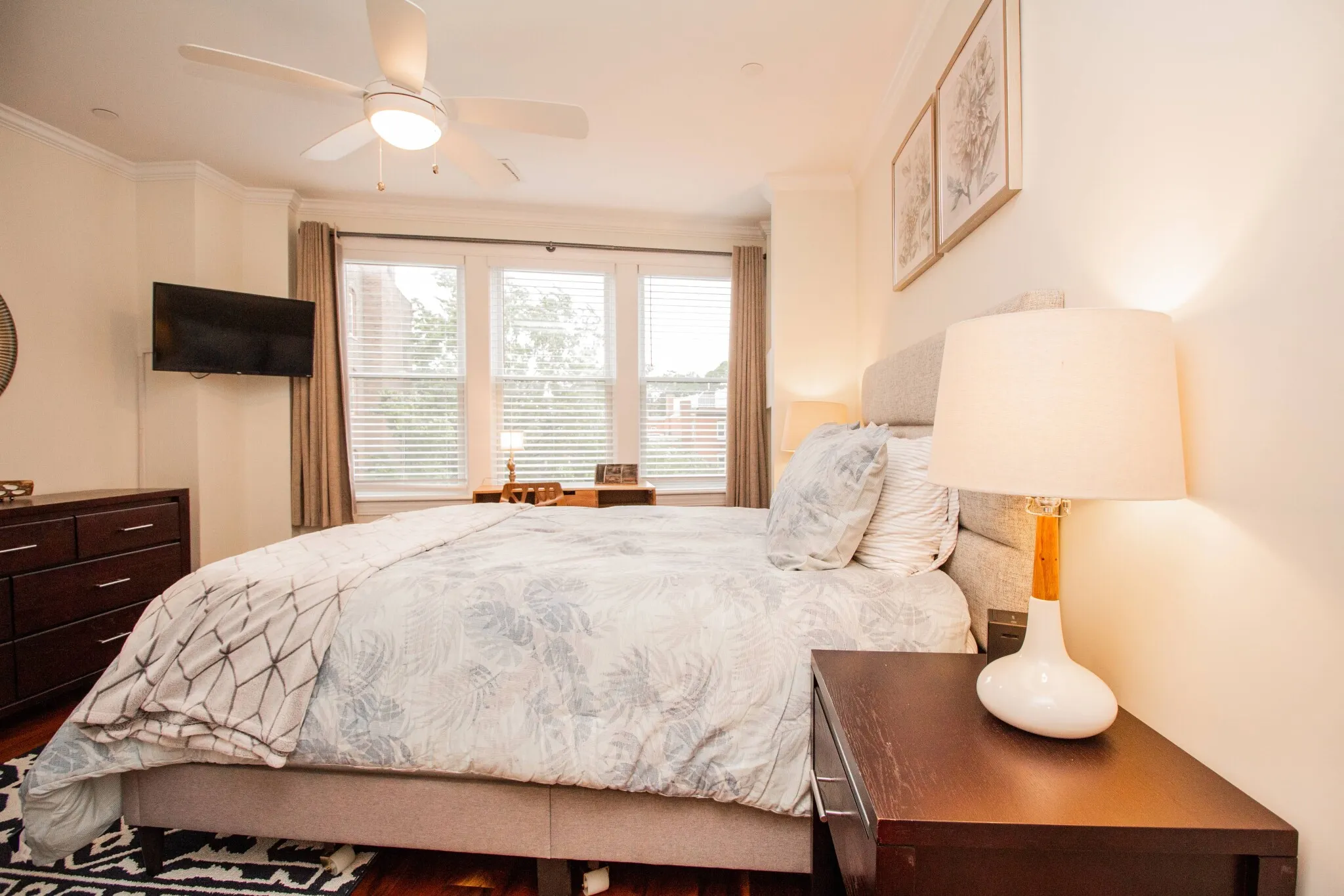 2 bed, 2 bath apartment for rent at 1008 Tremont St Unit 4, Roxbury — photo 24 of 34