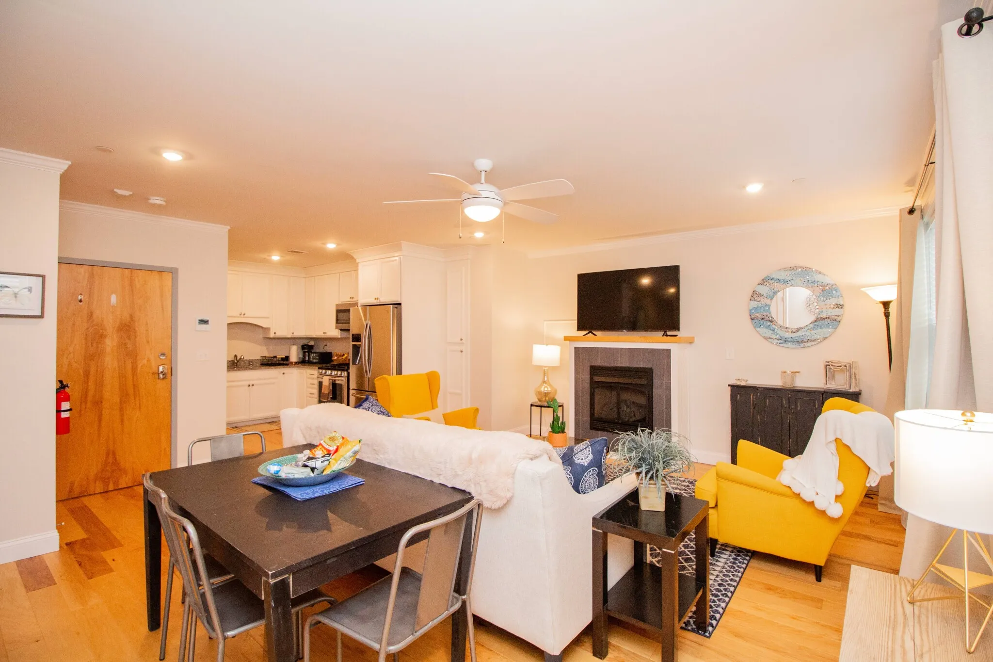 2 bed, 2 bath apartment for rent at 1008 Tremont St Unit 4, Roxbury — photo 13 of 34