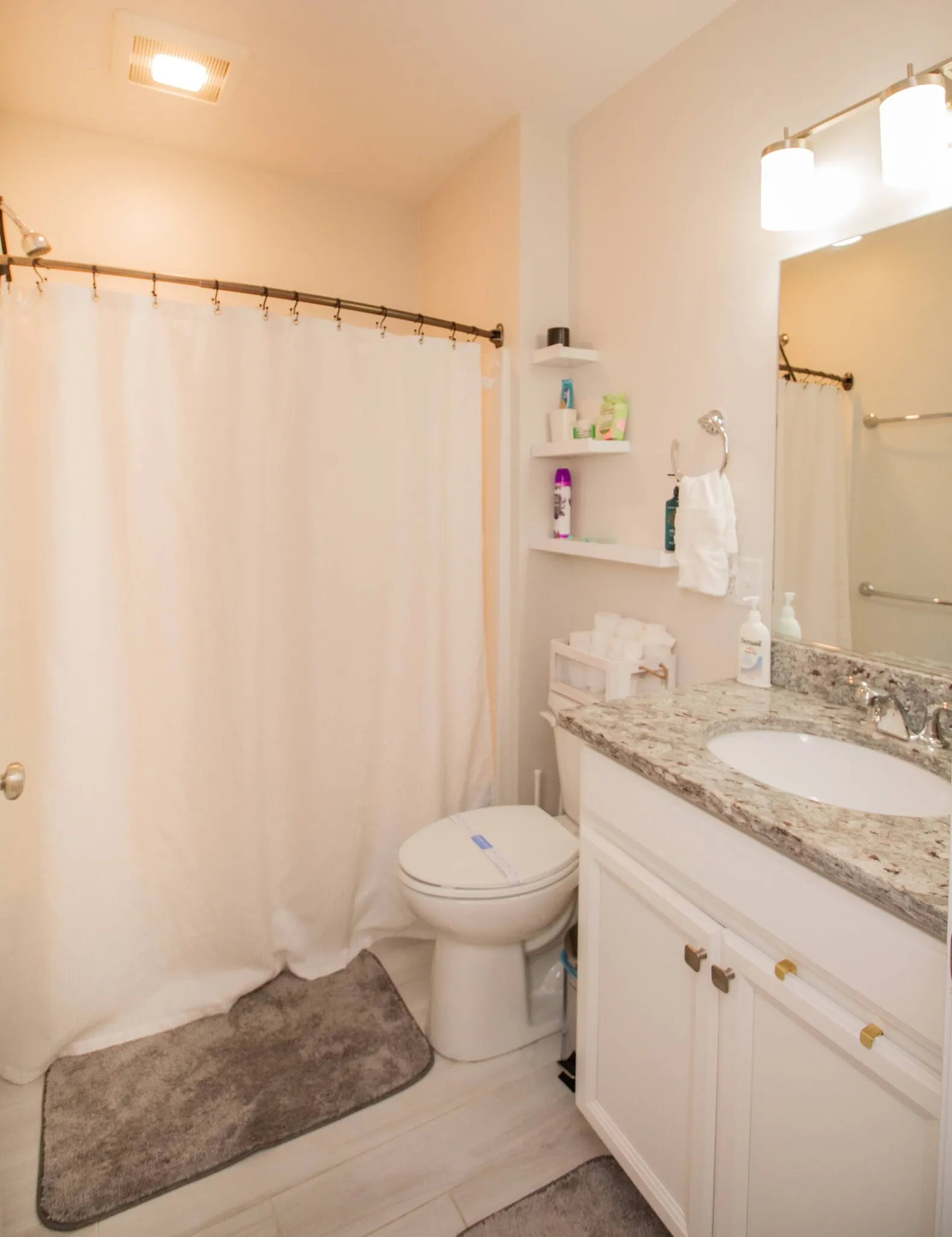 2 bed, 2 bath apartment for rent at 1008 Tremont St Unit 4, Roxbury — photo 28 of 34